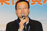 顏強(qiáng)