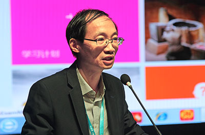 合肥耀安科技有限公司總經(jīng)理胡東映介紹、演示相關(guān)產(chǎn)品